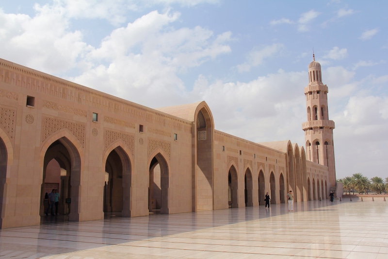 architecture, travel, beautiful, minaret, travel destinations, the past, cloud - sky, muscat, grand, outdoors, oman, day, spirituality, building, sky, nature