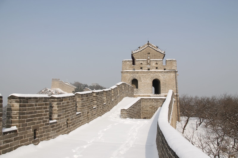 building exterior, outdoor, badaling great wall, clear sky, no people, winter, the past, snow after the great wall of china, history, sunlight, the user-le