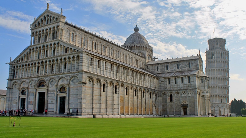 building, tourism, architectural column, dome, history, historical, cathedral square, cathedral, incidental people, grass, outdoors, the past, building exterior