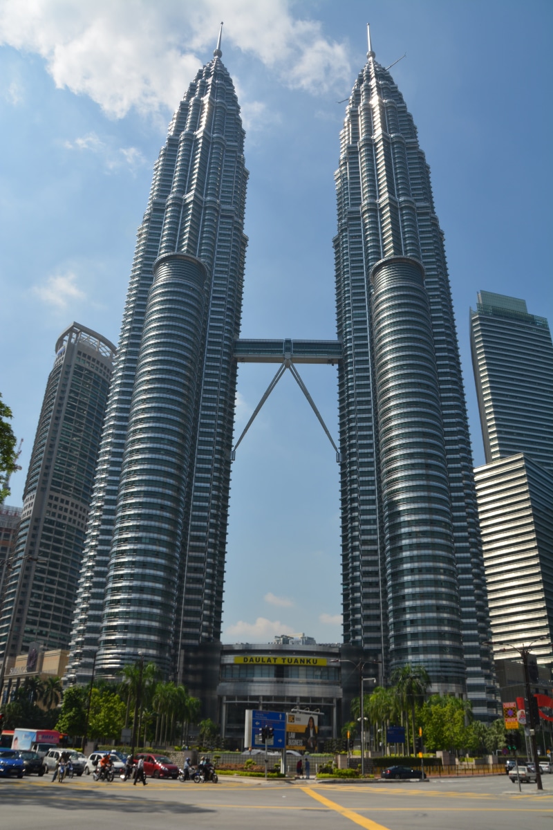 building exterior, petronas towers, modern, car, photograph, journey, 5K, mode of transportation, transportation, attraction, sightseeing, twin, skyline