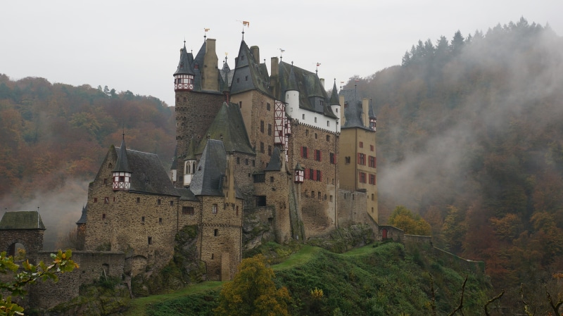 eltz castle, 4K