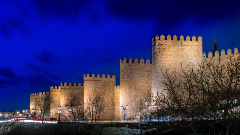 tours, old, travel, built structure, tree, building exterior, nature, historic site, 1080P, illuminated, evening, fortification, wall, no people, fortified wall