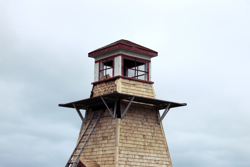 overcast, ladders, simple, no people, 4K, lookout tower, sky, building exterior, built structure, low angle view, outdoors, security, tower, building