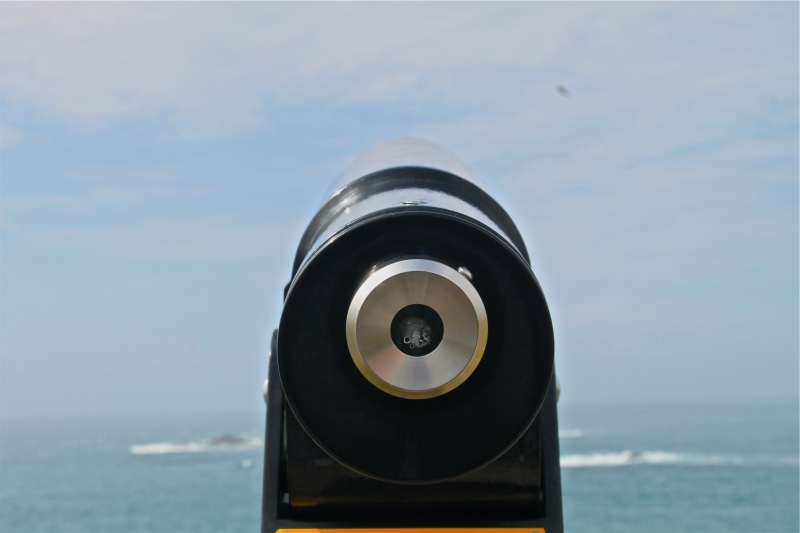 daytime, shape, taking, water, 1080P, coin operated, silver, lookout, old-fashioned, sea, no people, security, technology, black, tower viewer, focus on foreground
