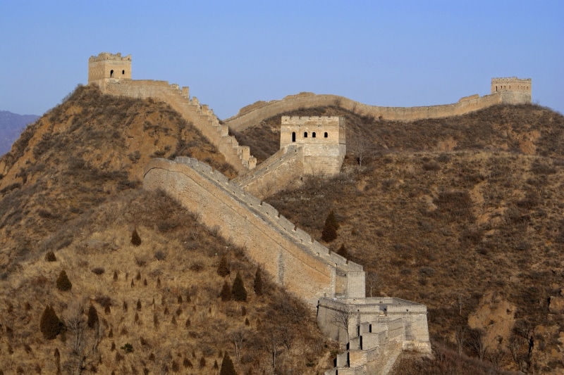places of interest, great wall of china, old, tourism, architecture, day, sky, travel destinations, great wall, travel, outdoors, clear sky, archaeology
