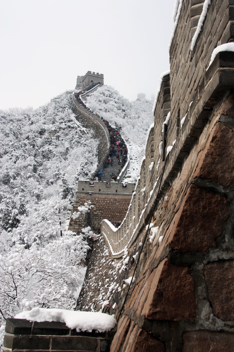 sky, cold temperature, incidental people, snow, built structure, nature, stone wall, travel destinations, mountain, outdoors, history, 4K, asia, Wall