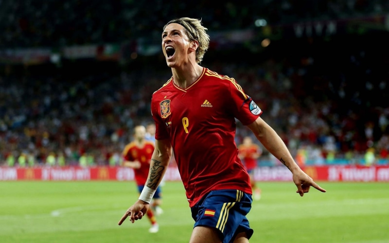 incidental people, spectator, stadium, 1080P, running, effort, mouth open, vitality, crowd, competition, soccer, sportsman, sports fernando torres soccer spain