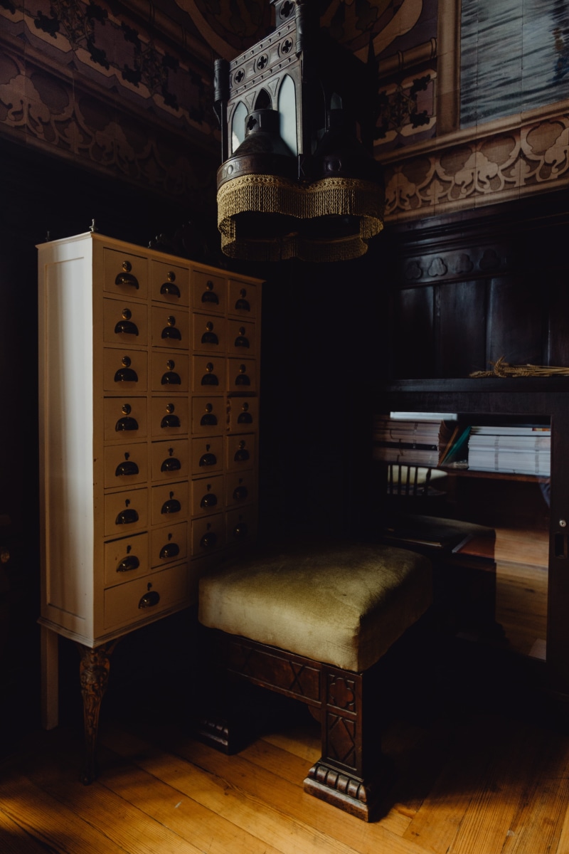 home interior, wood, interior design, old, no people, luxury, casa, lisboa, Palacio Alverca, portugal, lisbon, interior, seat, Moorish-style, indoors, hardwood floor