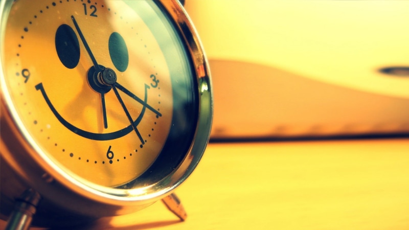 minute hand, retro styled, clock, number, alarm, sea, no people, 1080P, accuracy, instrument of time, time, clock hand, clocks, focus on foreground, antique
