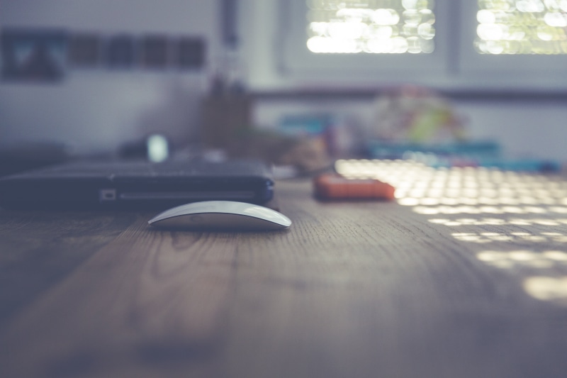 wireless technology, absence, hip, hipster, magic, urban, close-up, notebook, closeup, computer, selective focus, business, neo-urban, wooden, macbook