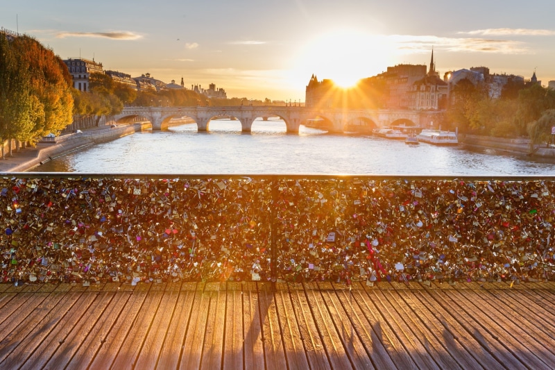 grey, bridge, city, 1080P, seine river, река, love, concrete, leve of the sun, river, concierge, cityscape, sun, france, padlock, pont des arts, Paris