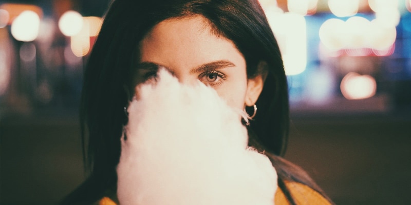 beautiful woman, body part, cotton candy, young adult, lifestyles, mid adult, portrait, close-up, women, leisure activity, young women, looking at camera
