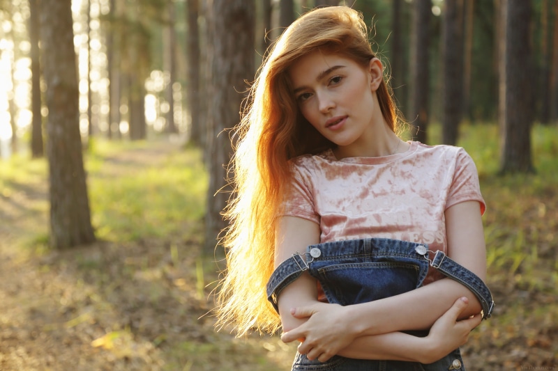 leisure activity, day, hair, real people, tree, redhead, beautiful woman, young adult, plant, Jia Lissa, women outdoors, hairstyle, front view, sunlight