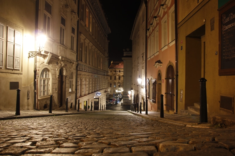 footpath, building exterior, built structure, lighting equipment, direction, outdoors, night, street light, illuminated, no people, residential district