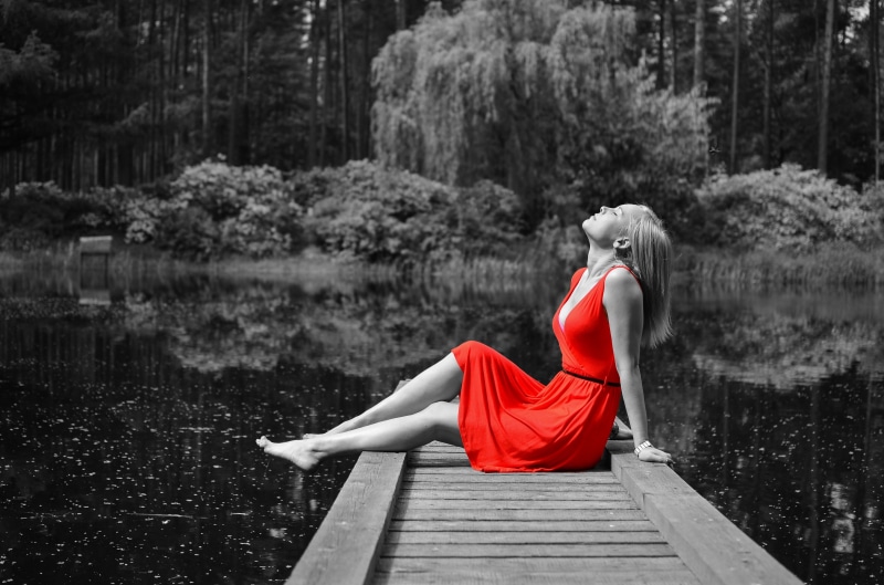women, eyes, closed eyes, coloring, red dress, water, outdoors, red, pier, closed, selective, selective coloring, women outdoors, 4K, dress, model