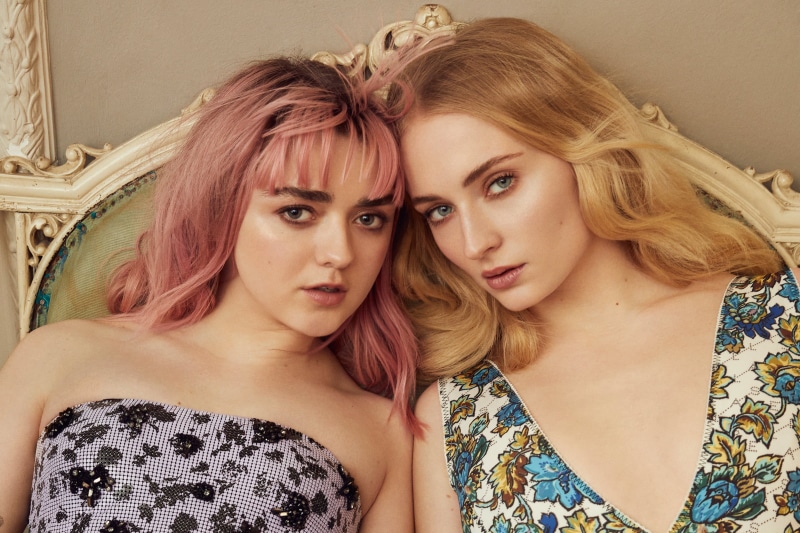 1080P, Maisie Williams, blonde, actress, multiple girls, pink hair, Sophie Turner, two women, women, shoulder length hair