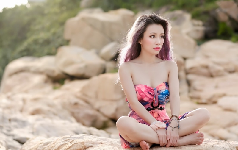 1080P, hair, leisure activity, Asian, solid, sitting, beautiful woman, rock - object, one person, bare shoulders, young women, women, beauty, off shoulder