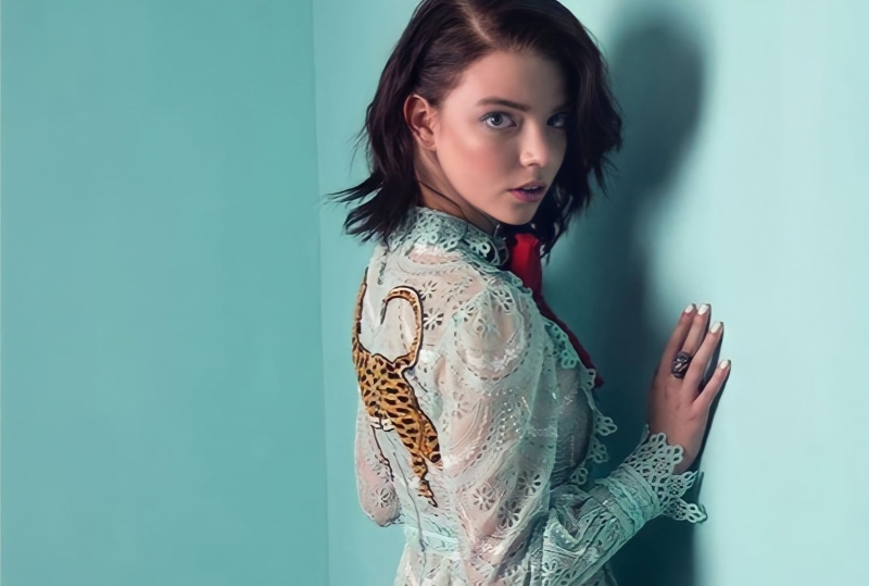 Anya Taylor-Joy, young woman, actress, shoulder length hair, 720P, blue dress, women, blue background