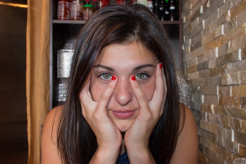 Front View Hand Brick Close Up Red Nails Painted Nails 1080p Human Face Beautiful Woman