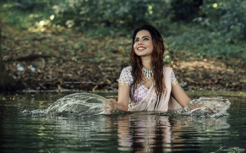 young adult, young women, looking at camera, women outdoors, one person, lake, vertebrate, long hair, smiling, neckless, waterfront, Bangladeshian, 1080P