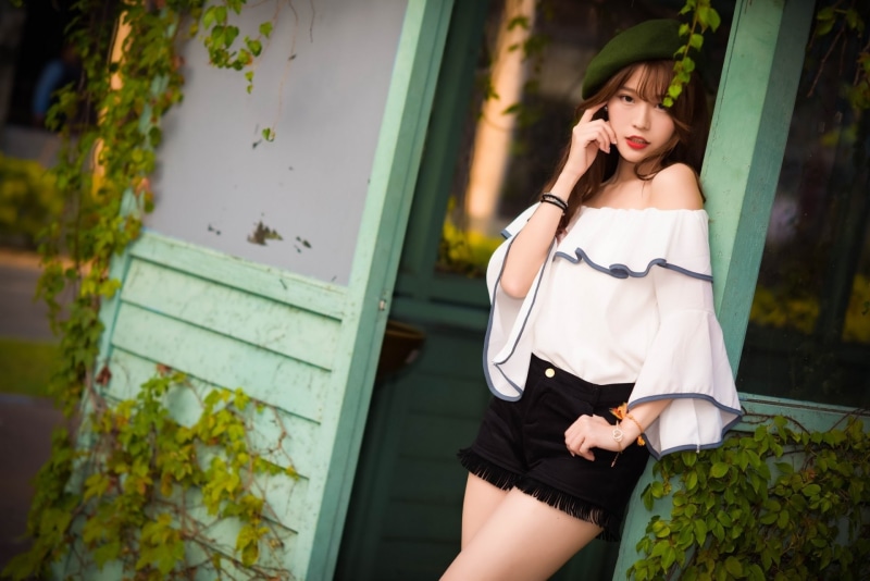 Woman, Shorts, Brunette, 1080P, Lipstick, Model, Women, Asian, Girl, Beret