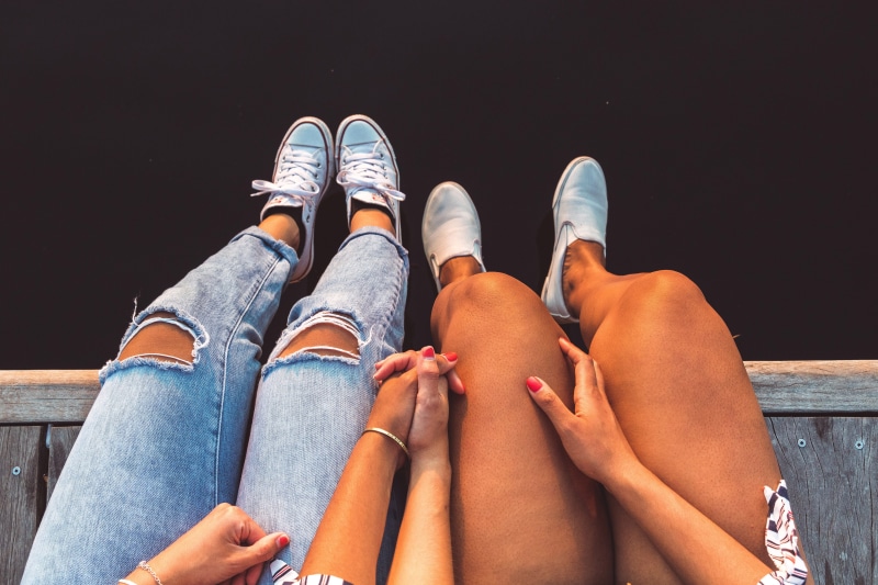 leg, legs, holding Hands, girl, sitting, human limb, woman, human foot, real people, jeans, man, body part, women, love, men, group of people, hands, friendship