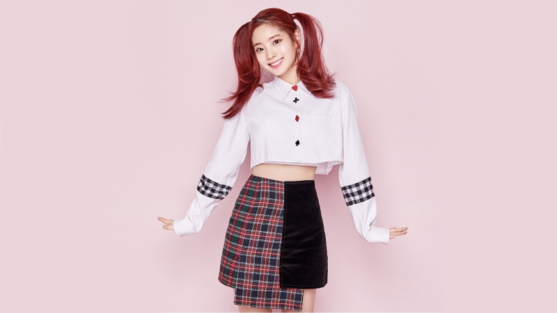 Woman, Twice, Red Hair, K-Pop, Dahyun (Singer), 1080P, Korean, Smile, Brown Eyes, Skirt, Band (Music), Ponytail, Twice (Band), Singer