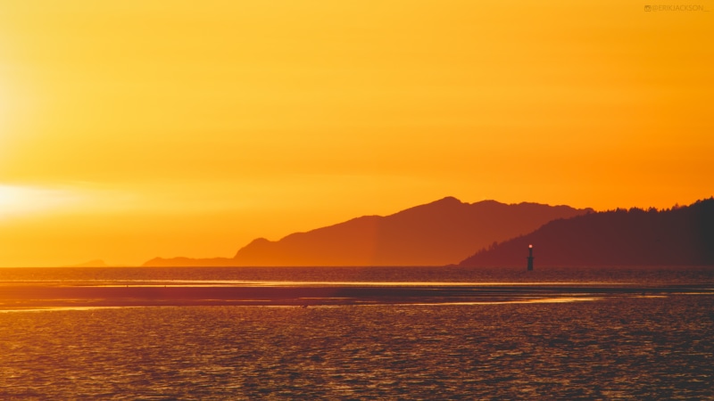 land, Yellow, no people, sunlight, beauty in nature, dramatic sky, sky, waterfront, orange color, mountain, 5K, Scenic, water, Sunset, tranquility, outdoors