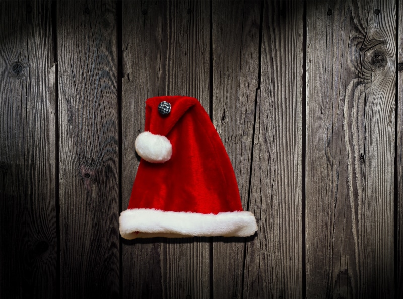 wood - material, table, Santa, decoration, santa hat, directly above, hanging, Wooden, Holiday, still life, 4K, christmas decoration, nail, Christmas