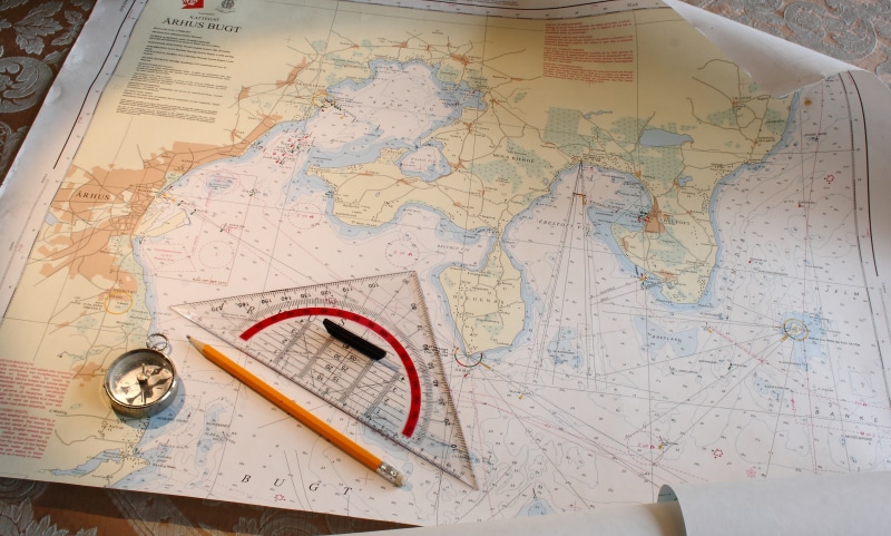compass, discovery, guidance, high angle view, navigational compass, still life, journey, planning, indoors, paper, world Map, chart, adventure, antique