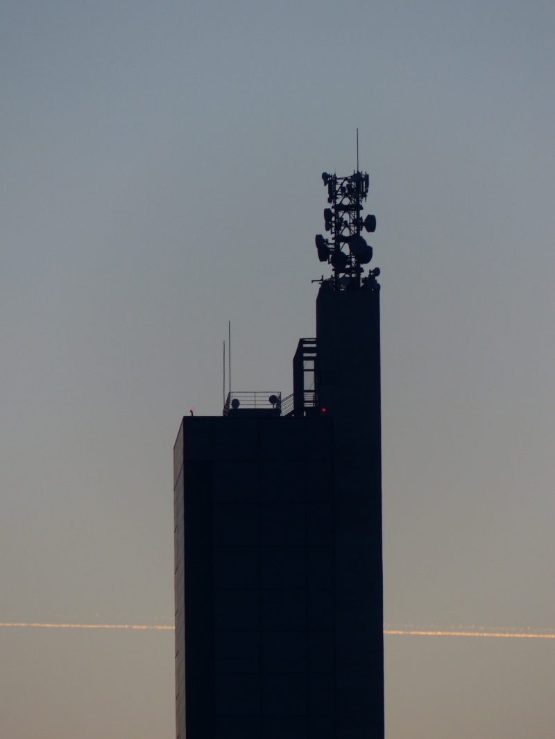 ulm, 4K, office building exterior, flour mill, sky, silhouette, antennas, building exterior, mobile, mobile operators, skyscraper, technology, jungingen