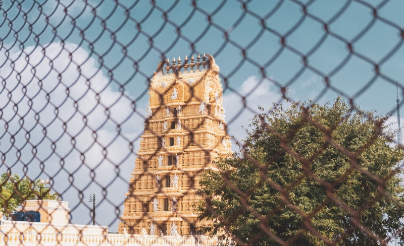 safety, tower, chainlink fence, building, 4K, india, monument, architecture, barrier, protection, incredible india, karnataka, nature, chamundi hill, hinduism