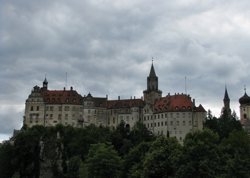 the past, fairy tale castle, sky, hohenzollern castle, seat lock, tourism, history, architecture, cloud - sky, low angle view, outdoors, fortress, building exterior