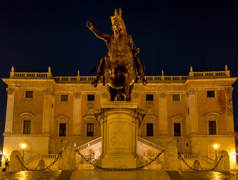 sculpture, architectural column, the past, sky, rome, night, representation, illuminated, art and craft, no people, bronze, 4K, staute, built structure