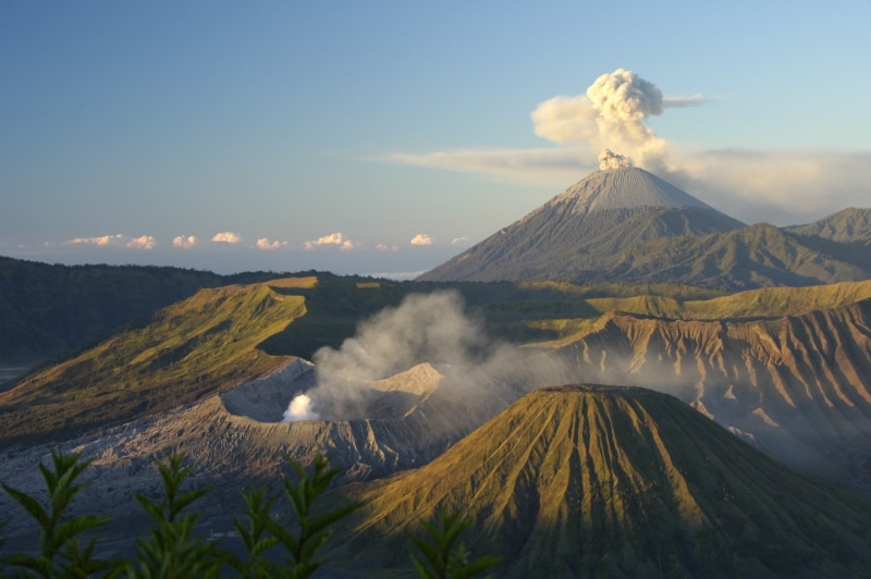 land, Stratovolcano, sky, nature, volcanic landscape, Java (Indonesia), Ash Cloud, volcano, beauty in nature, mountain peak, active volcano, environment