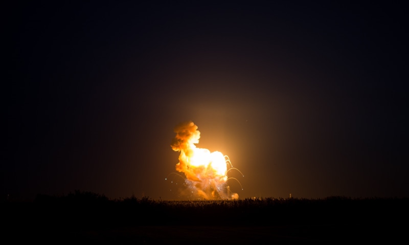 burning, 4K, sky, sunset, nature, fire - natural phenomenon, no people, heat - temperature, copy space, night, launching, outdoors, fire, environment