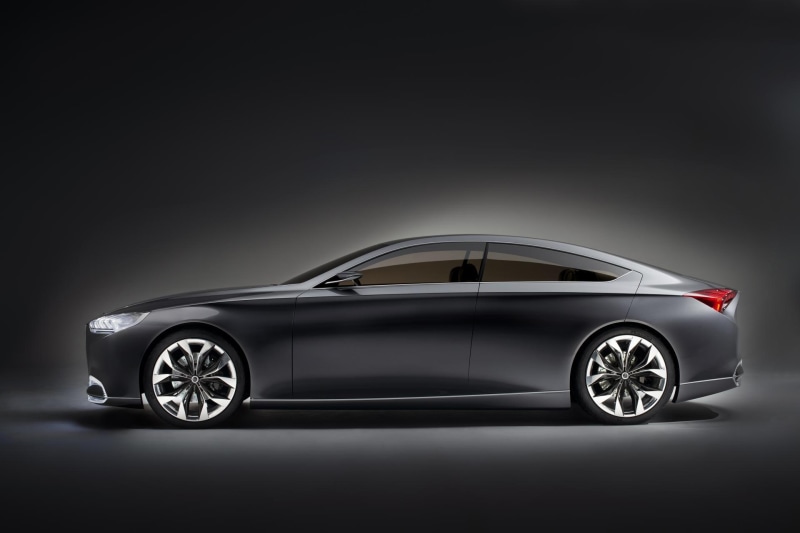 wealth, clean, studio shot, hyundai, speed, luxury, hcd, chrome, copy space, mode of transportation, wheel, no people, land vehicle, modern, racecar, black background