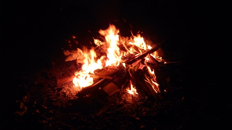 wood - material, glowing, flame, night, campfire, 4K, fire - natural phenomenon, log, tradition, orange color, no people, motion, camping, fire, dark