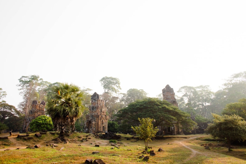 tranquility, old ruin, day, building exterior, temples, copy space, the past, ancient, outdoors, tightrope towers, 5K, history, tree, nature, built structure