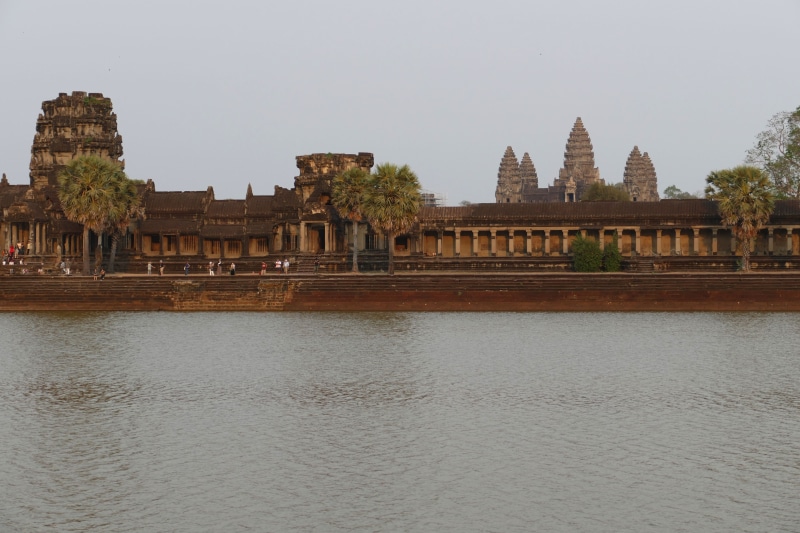 lake, building exterior, the past, cambodia, ancient civilization, unesco, history, asia, building, water, siem reap, spirituality, pond, travel, temple - Building