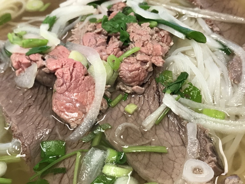 4K, onion, still life, wellbeing, garnish, basil, vietnamese food, no people, gourmet, high angle view, ready-to-eat, serving size, preparation, meat