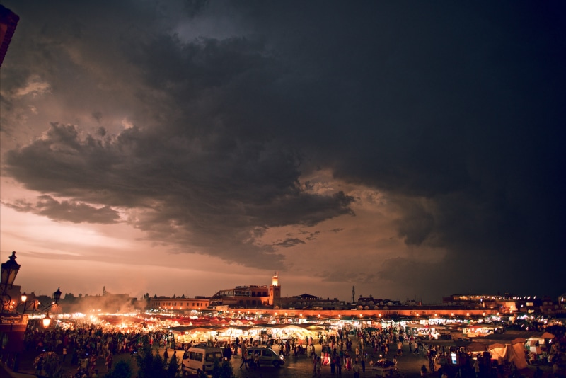 town, townscape, illuminated, crowded, residential district, building, nature, cityscape, built structure, 5K, architecture, clouds, sky, cloud - sky