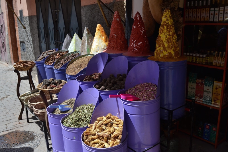 freshness, herbalists shop, large group of objects, choice, no people, spices, basket, food and drink, healthy eating, container, market, small business