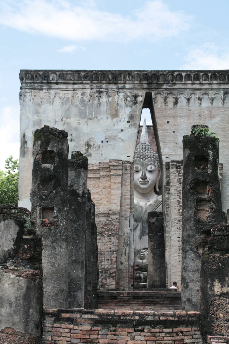 spirituality, day, 1080P, weathered, nature, building, history, no people, old, art and craft, outdoors, building exterior, religion, sukhothai historical park