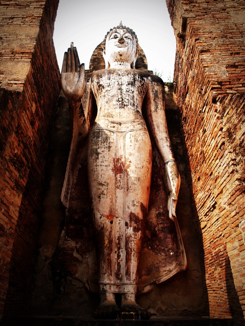 wall - building feature, view, asia, twilight, beautiful, old, statuary, brick, pagoda, thailand, history, light, no people, figurehead, temple, reflex