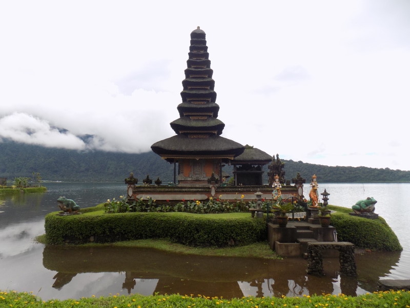 Temple, hindu, belief, famous, ancient, danu, destination, indonesia, spirituality, building exterior, water, plant, ulun, cloud - sky, culture, Lake, sky