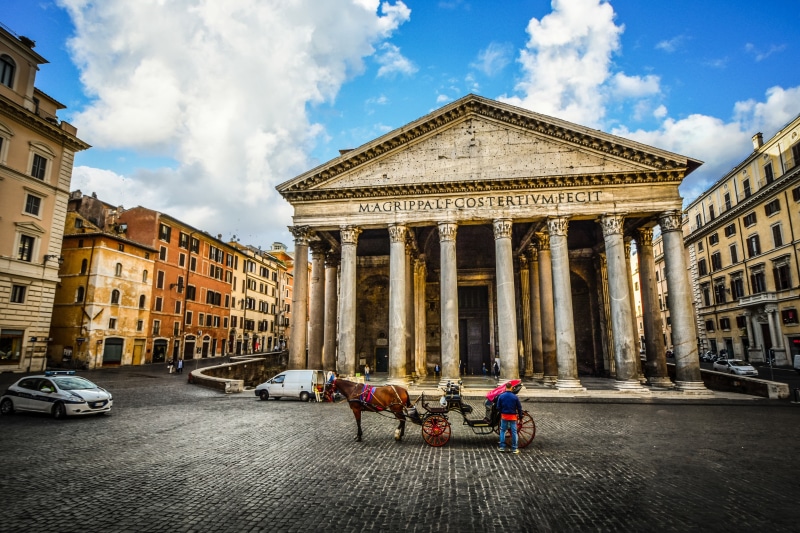 building, transportation, animal, ancient, religion, cathedral, church, columns, cloud - sky, monument, famous, rome, 4K, landmark, horse, pantheon, roman