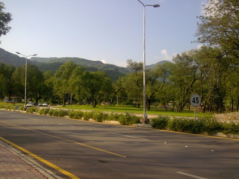 gray, 1080P, pakistan, shehzad, beautiful, concrete, road, islamabad, animals