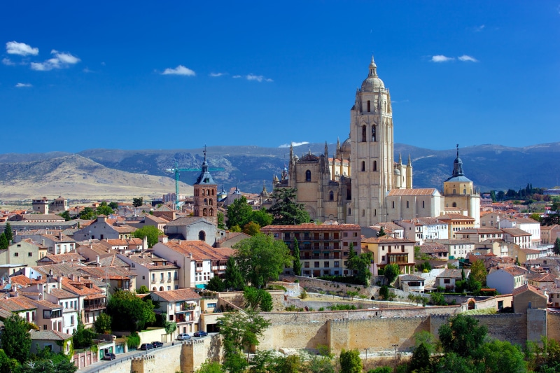 building, travel destinations, building exterior, tower, outdoors, city, architecture, Segovia Cathedral, place of worship, The monastery, Temple, religion
