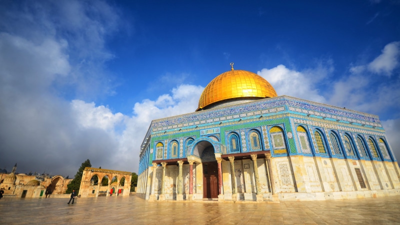 religion, pilgrimage, temple, building, travel, jerusalem, sky, city, spirituality, belief, travel destinations, dome, tourism, architectural column, history